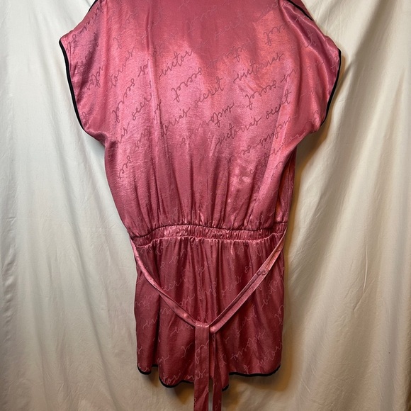 Victoria Secret Satin Pink Logo Tie Sleep Romper Women's Size XL - Picture 2 of 5